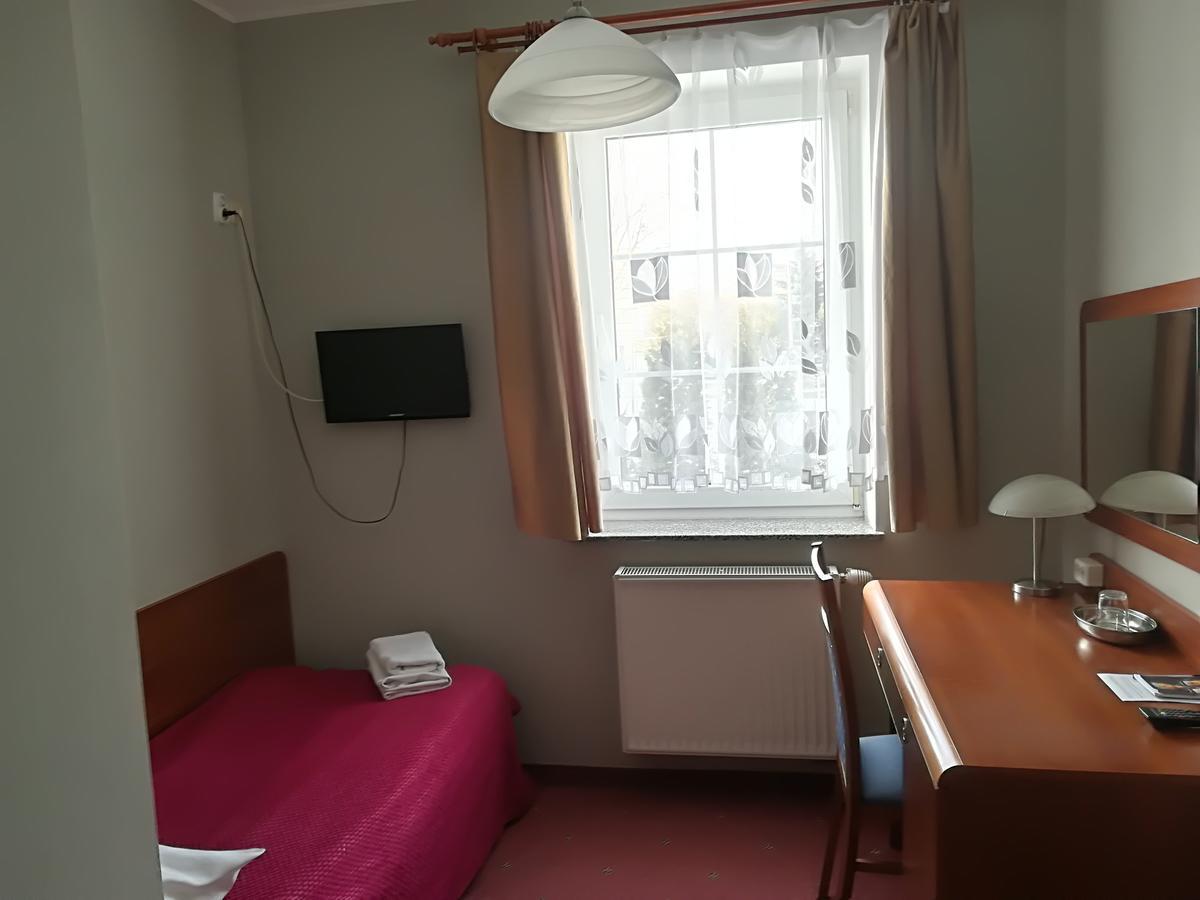 Hotel E-Lektor Моронг Экстерьер фото